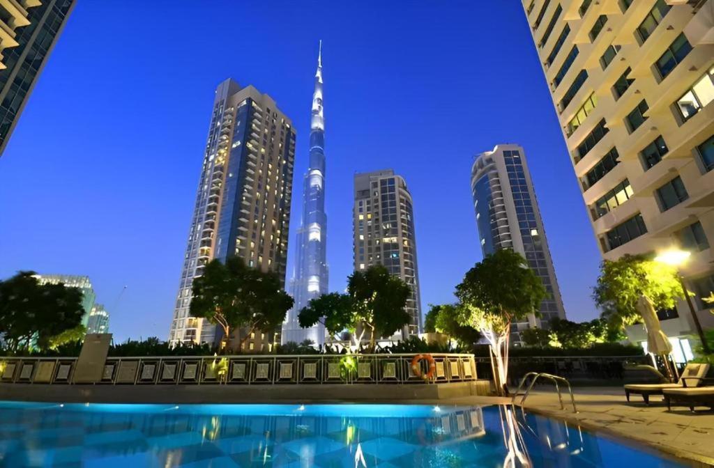 Downtown Stunning With Breathtaking View On Burj-khalifa & Fountain Apartment Dubai