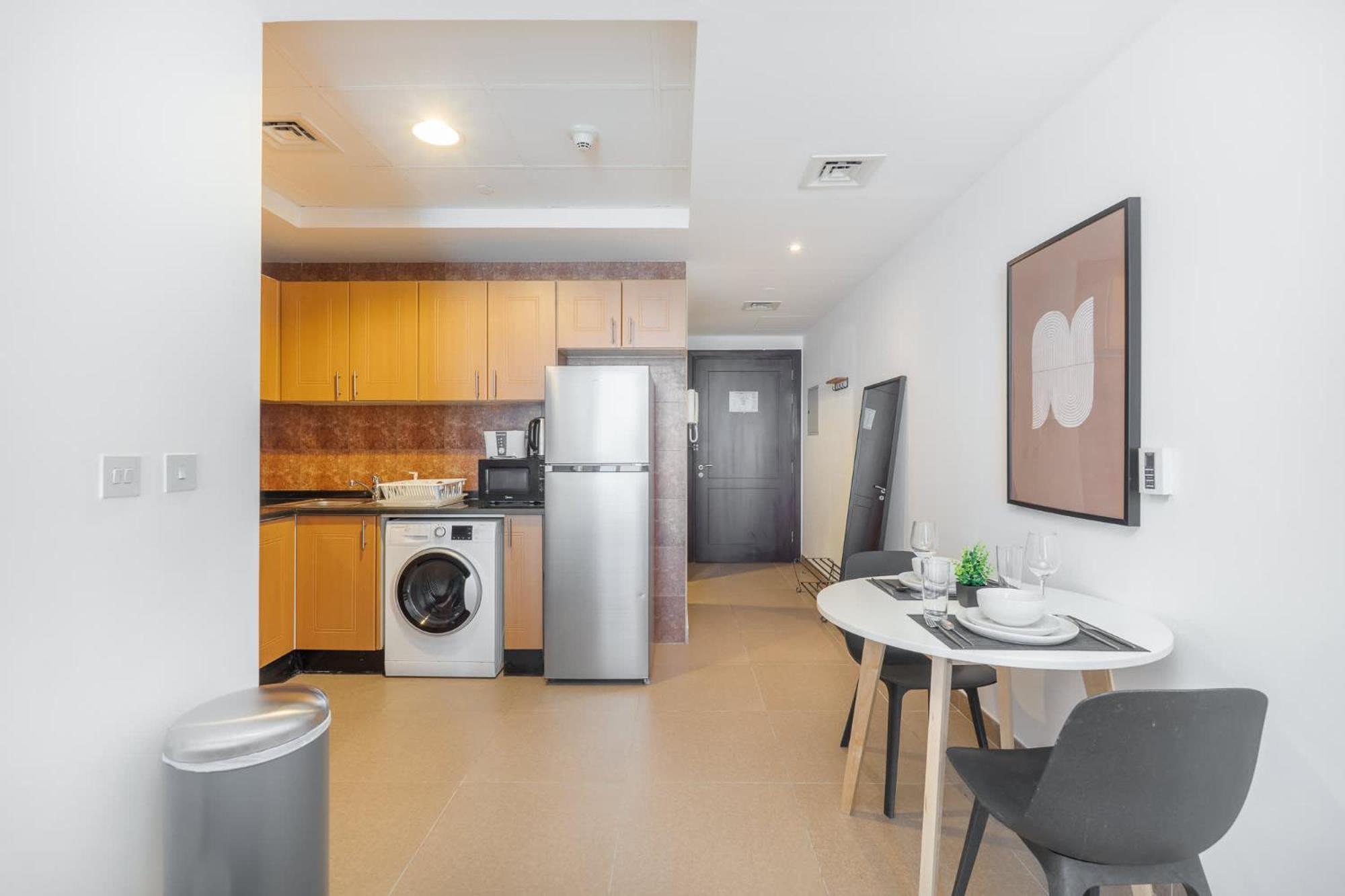 Cozy And Airy In Business Bay! *
