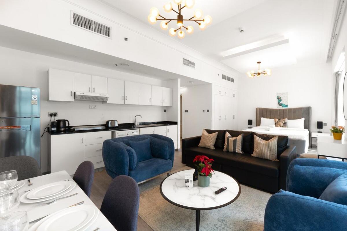 Apartment Modern Spacious In Barsha Heights