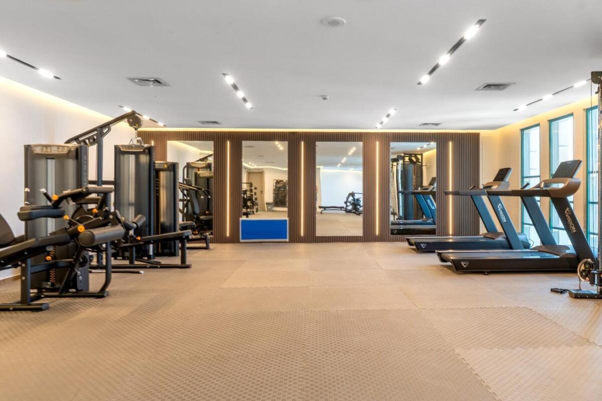 Modern Spacious In Barsha Heights *