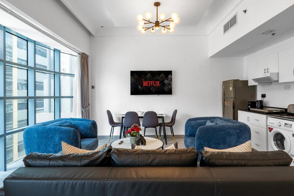 Apartment Modern Spacious In Barsha Heights *