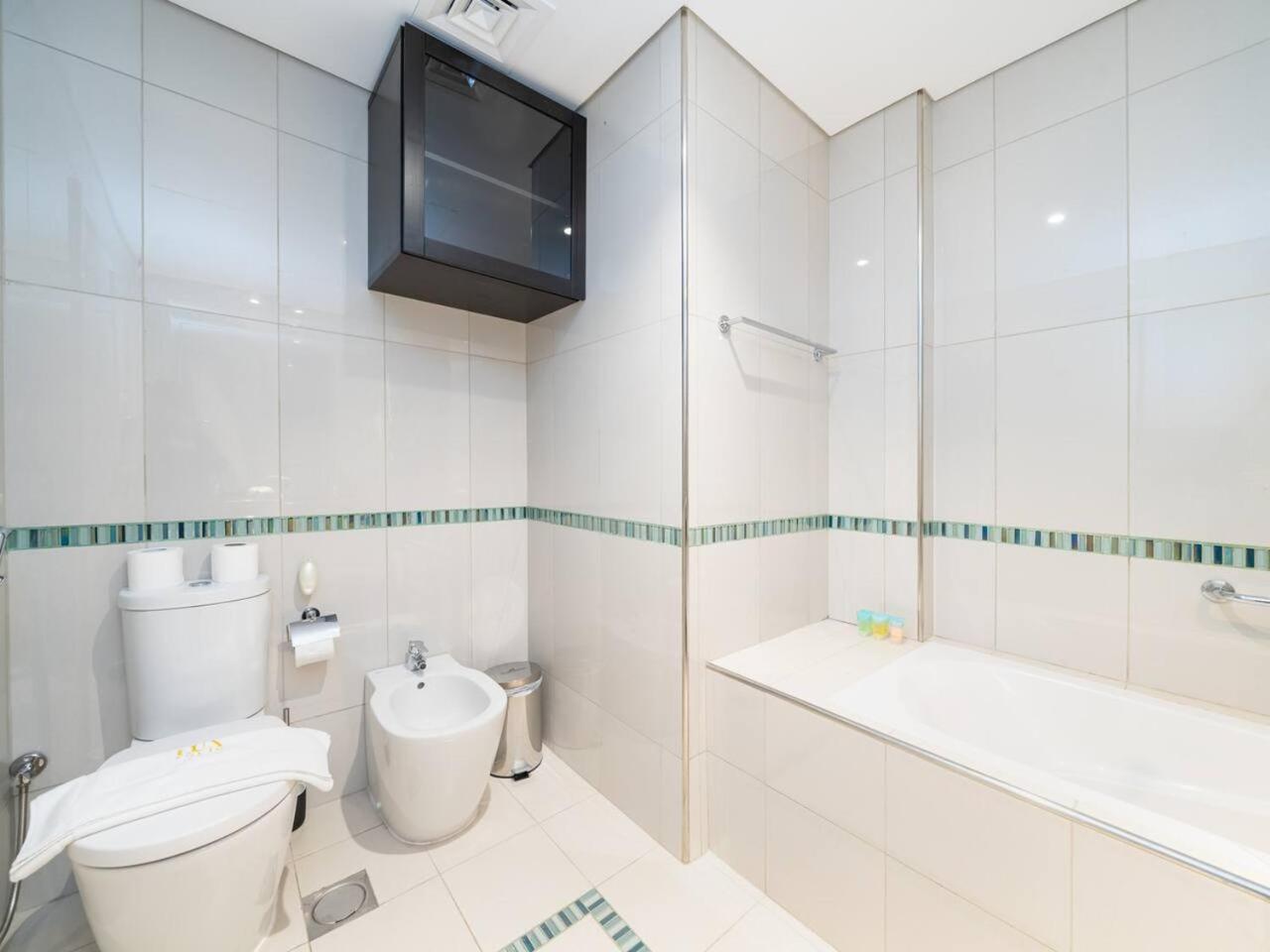 Luxury Damac 2-bed With Stunning Marina Views * Dubai