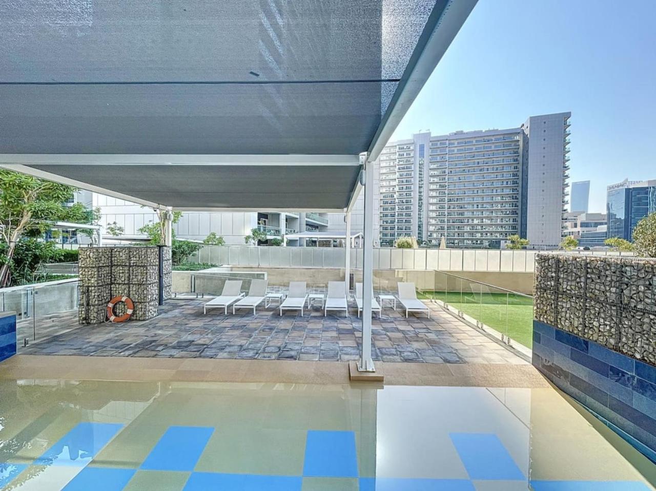 Reva Residences - Cosy One Bedroom In Business Bay