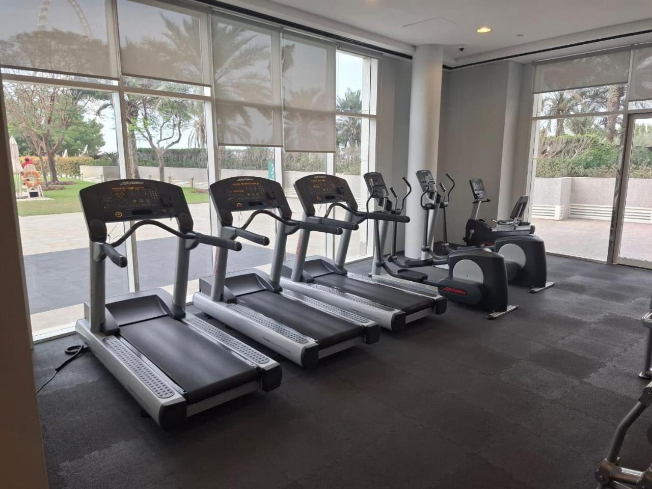 Al Bateen - Two Bedroom In Jbr With Views * Dubai