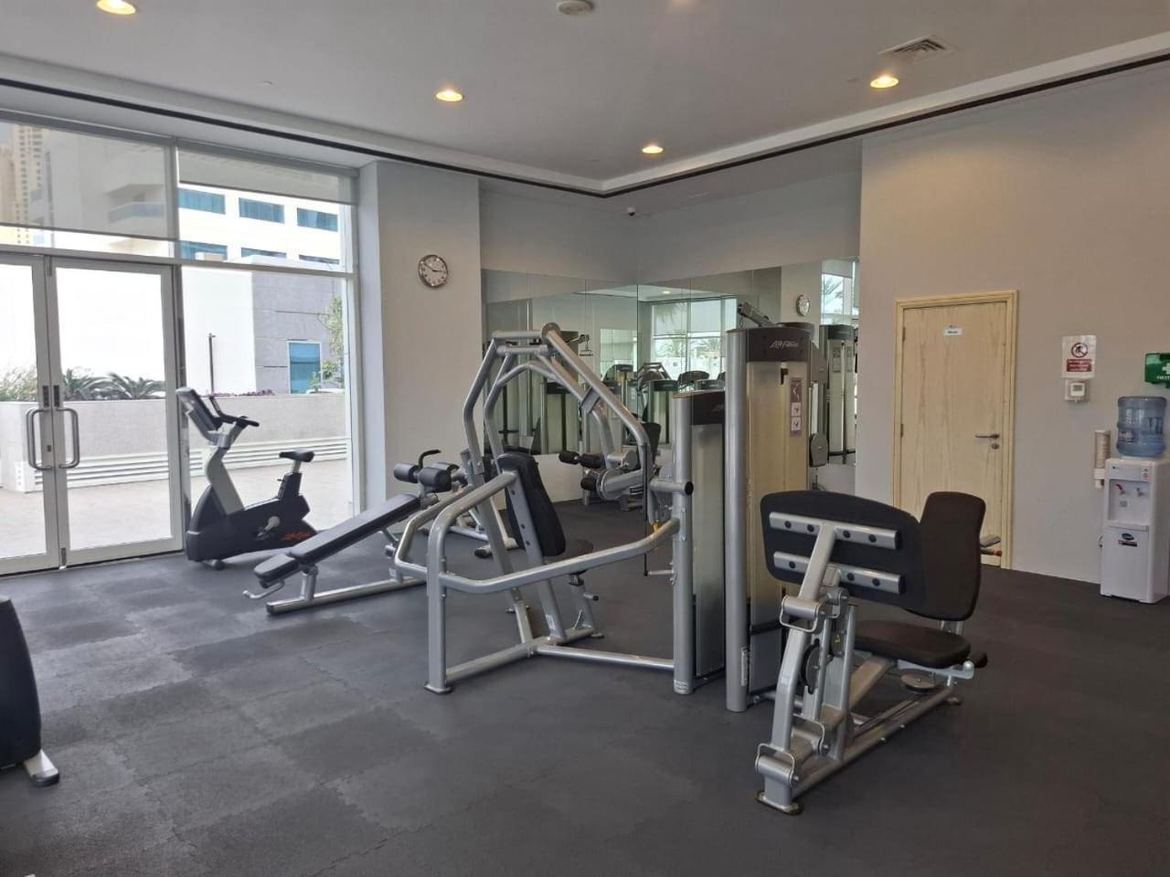 Al Bateen - Two Bedroom In Jbr With Views