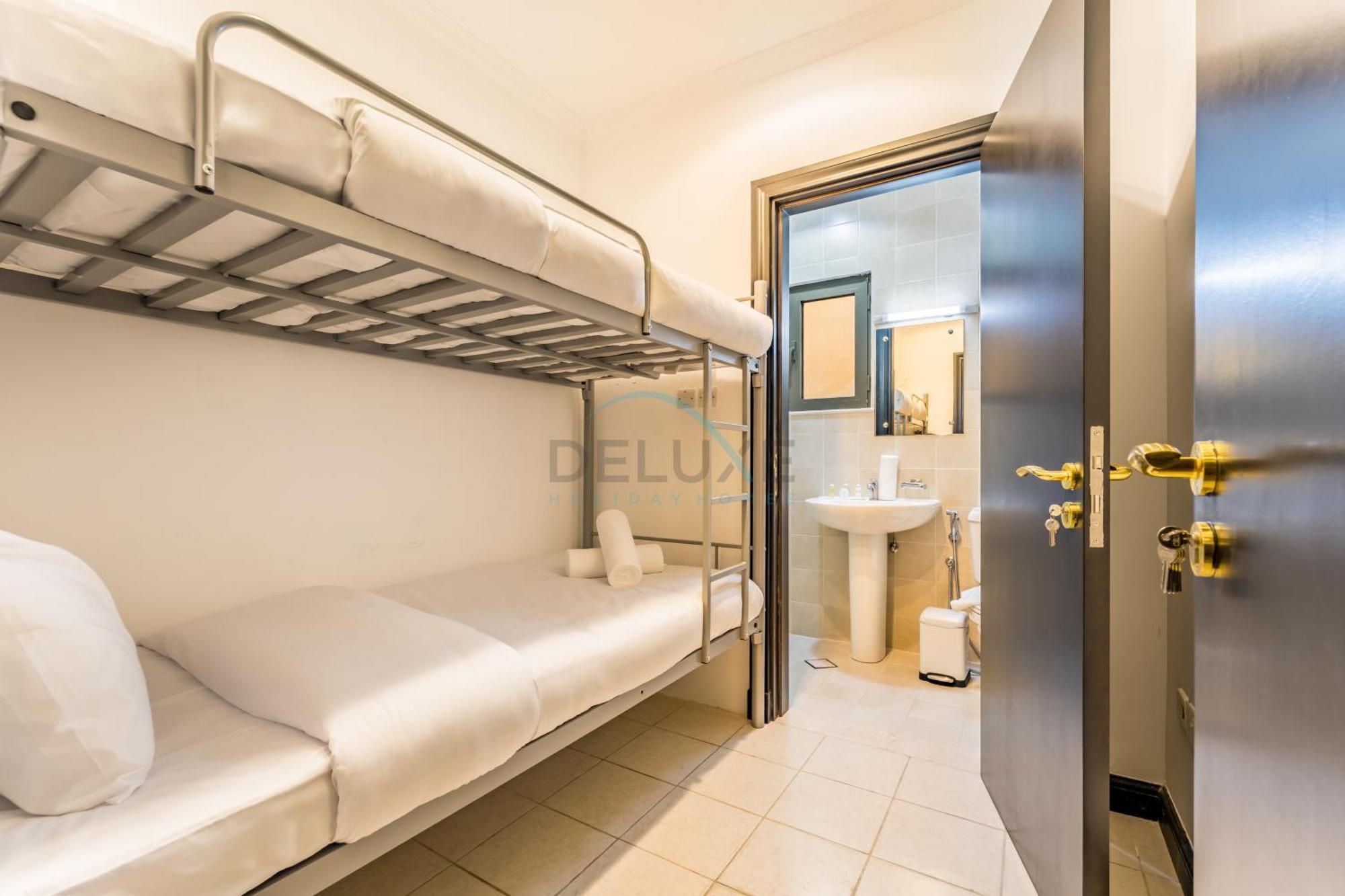 Close To The 4br And Assistant's With Bbq Facility, Canal Cove, Palm Jumeirah By Deluxe Homes Dubai