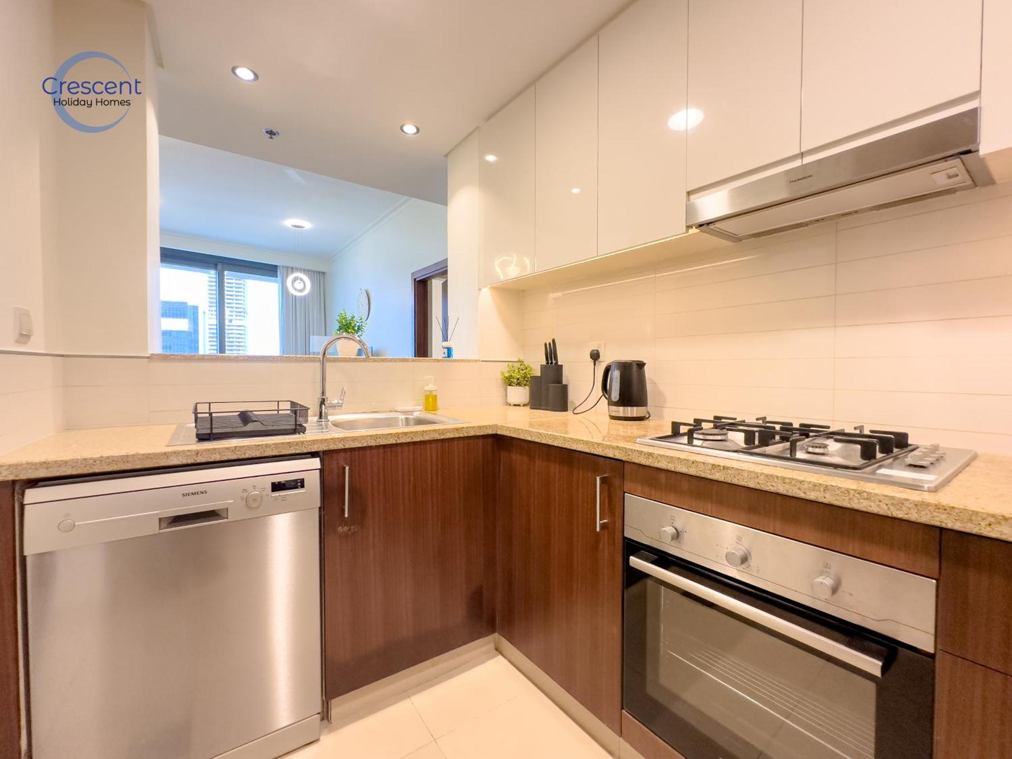 Burj Vista Burj Khalifa Metro & Mall Access Holiday home *