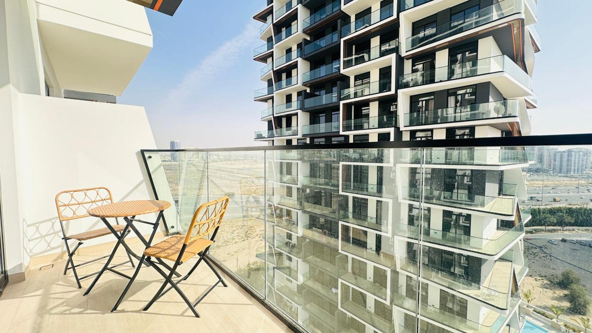 Oyo 1289 Premium 1bed At Jvc Homestay Dubai