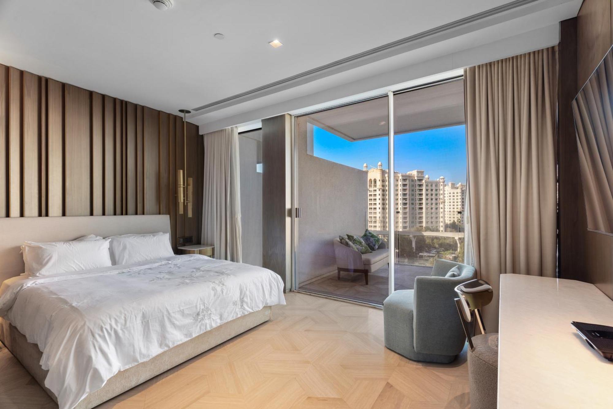 Apartment Superluxury In Five Palm, Pool & Access Dubai