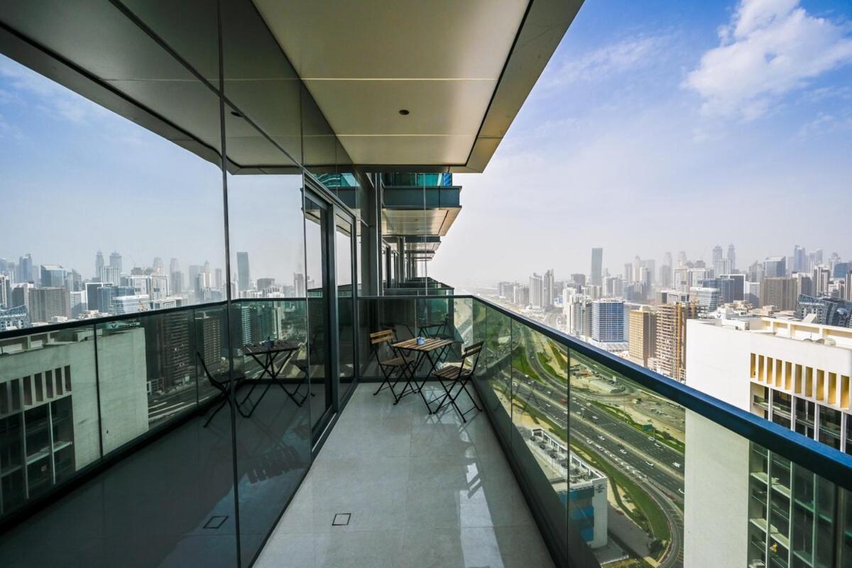Stunning 1bdr Luxury With Burj Khalifa View Apartment *