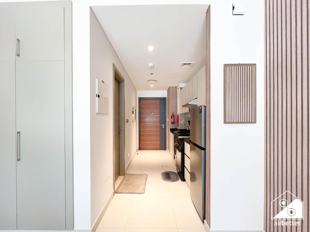 Serene With Views In Al Waleed Garden 2 Apartment