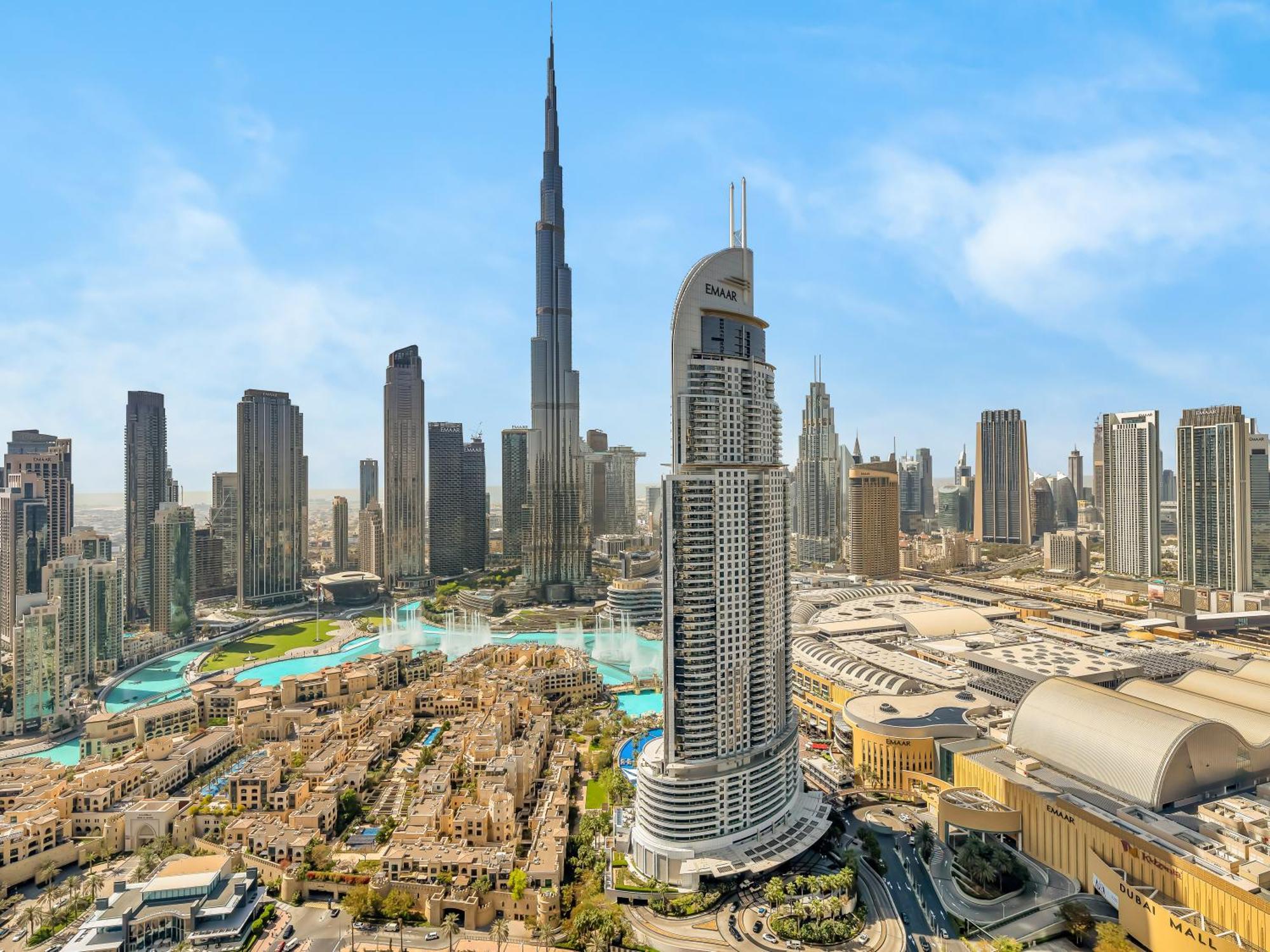 New! Panoramic Burj Khalifa Views At Burj Royale Apartment *