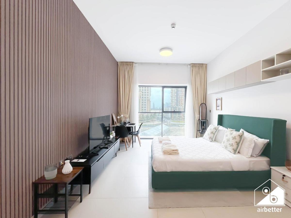 Serene With Views In Al Waleed Garden 2 Apartment