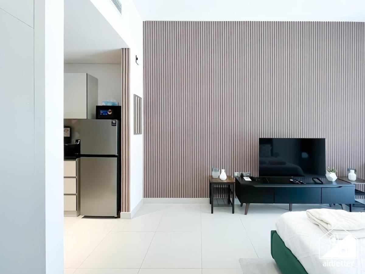 Serene With Views In Al Waleed Garden 2 Dubai