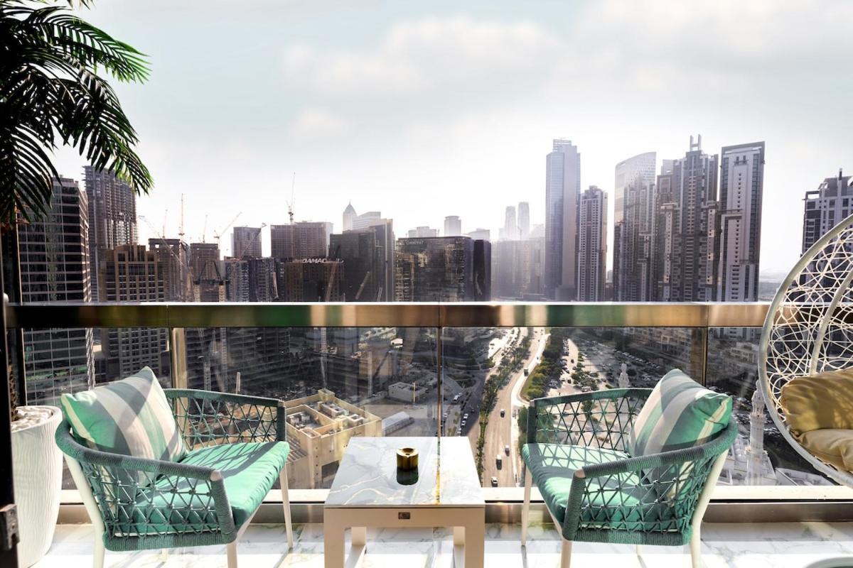 First Class Chic Modern Urban Escape
