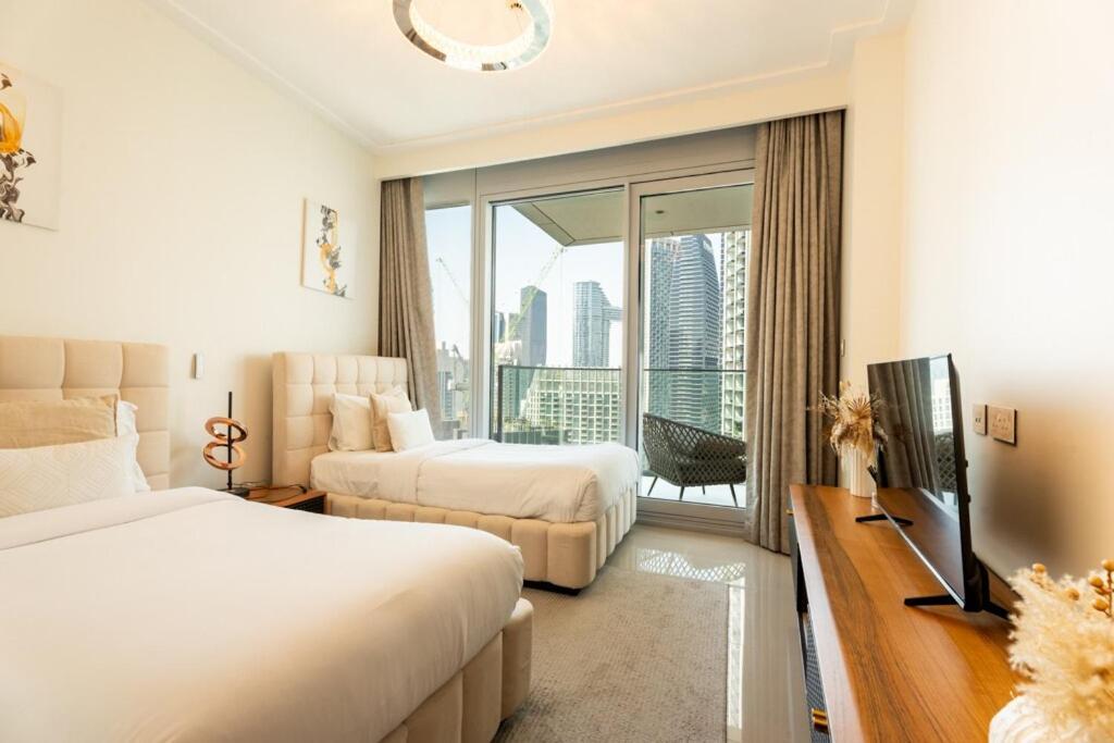 Burj Khalifa Fountain Full View Opera Grand 4br Apartment