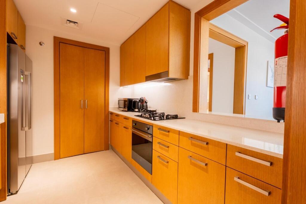 Burj Khalifa Fountain Full View Opera Grand 4br Apartment *