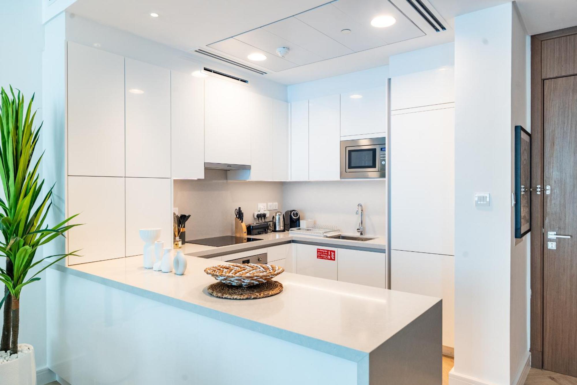 1 Bedroom In Canal Front Al Wasl By Pk Holidays