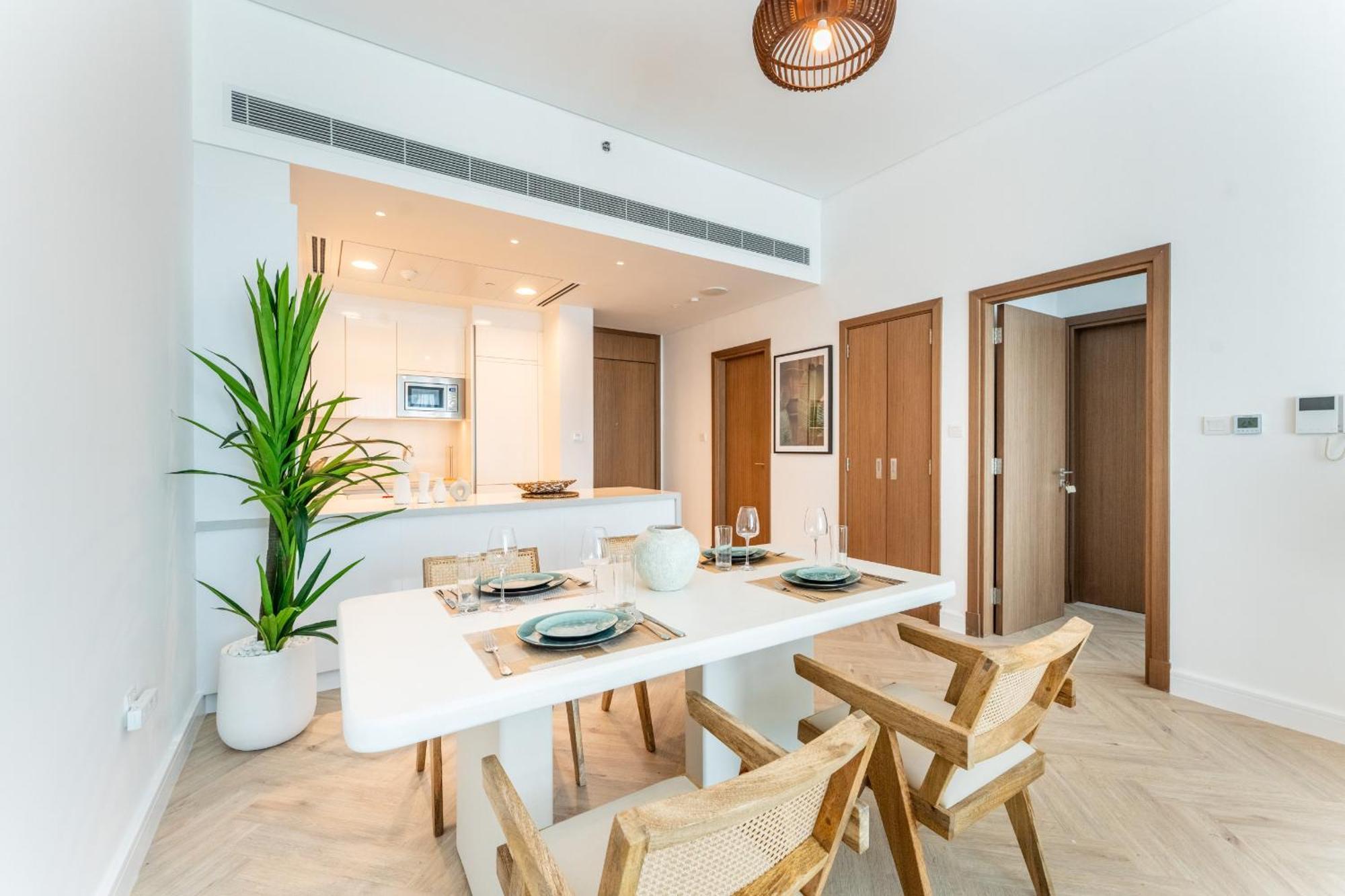1 Bedroom In Canal Front Al Wasl By Pk Holidays Dubai