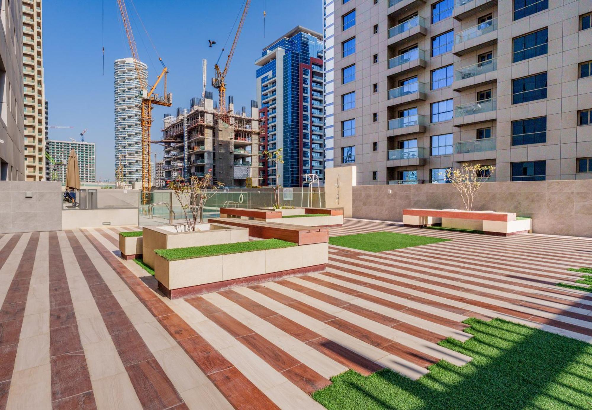Apartment Modern Compact In Jvc Dubai