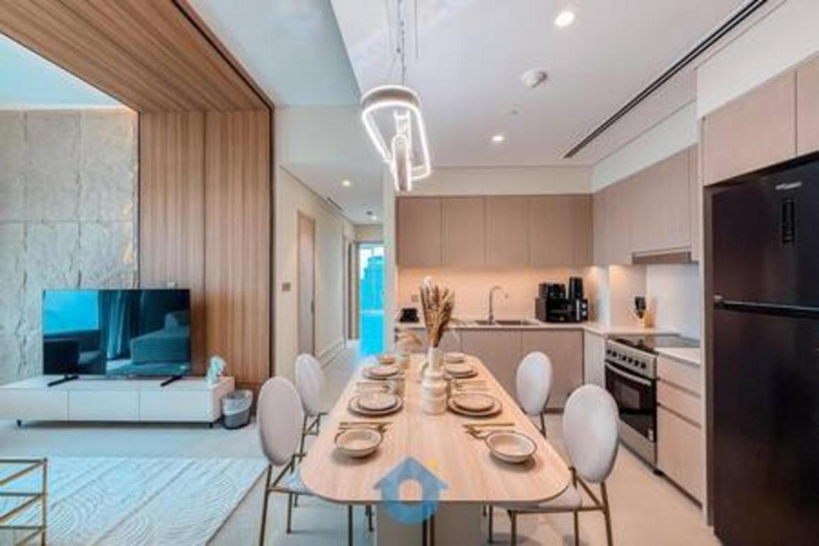 Likehome 5610gr Sky-high Two Bedroom In Downtown *