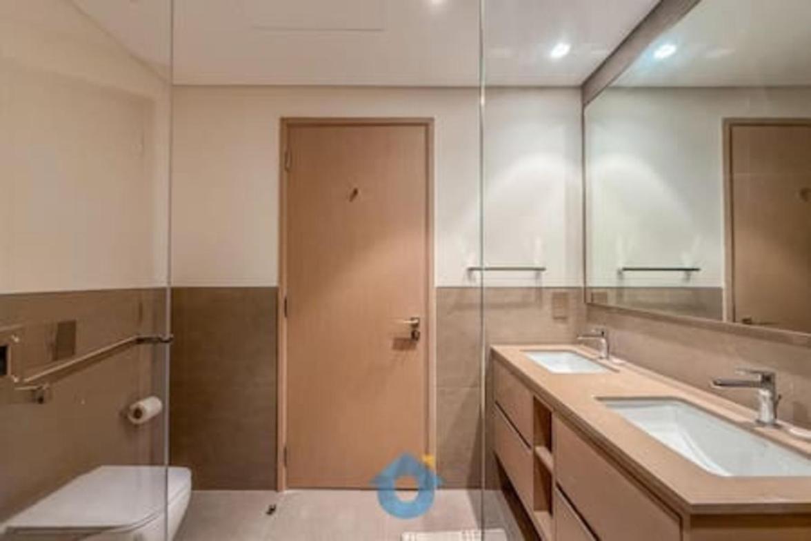 Apartment 5605gr Classic Two Bedroom With Burj Khalifa View *