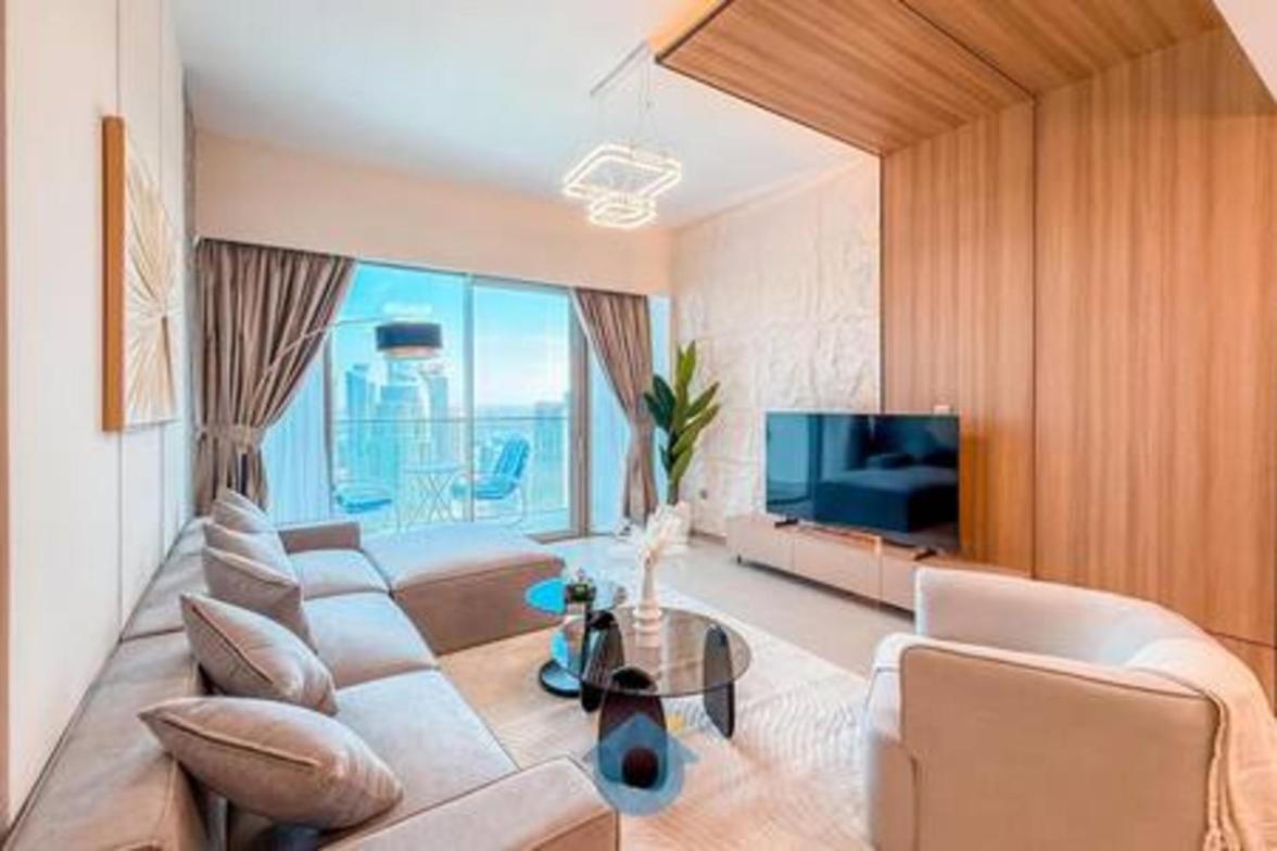 5605gr Classic Two Bedroom With Burj Khalifa View Apartment