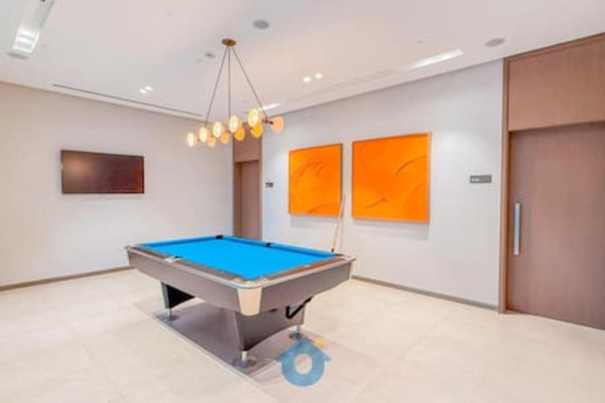 5605gr Classic Two Bedroom With Burj Khalifa View Apartment *