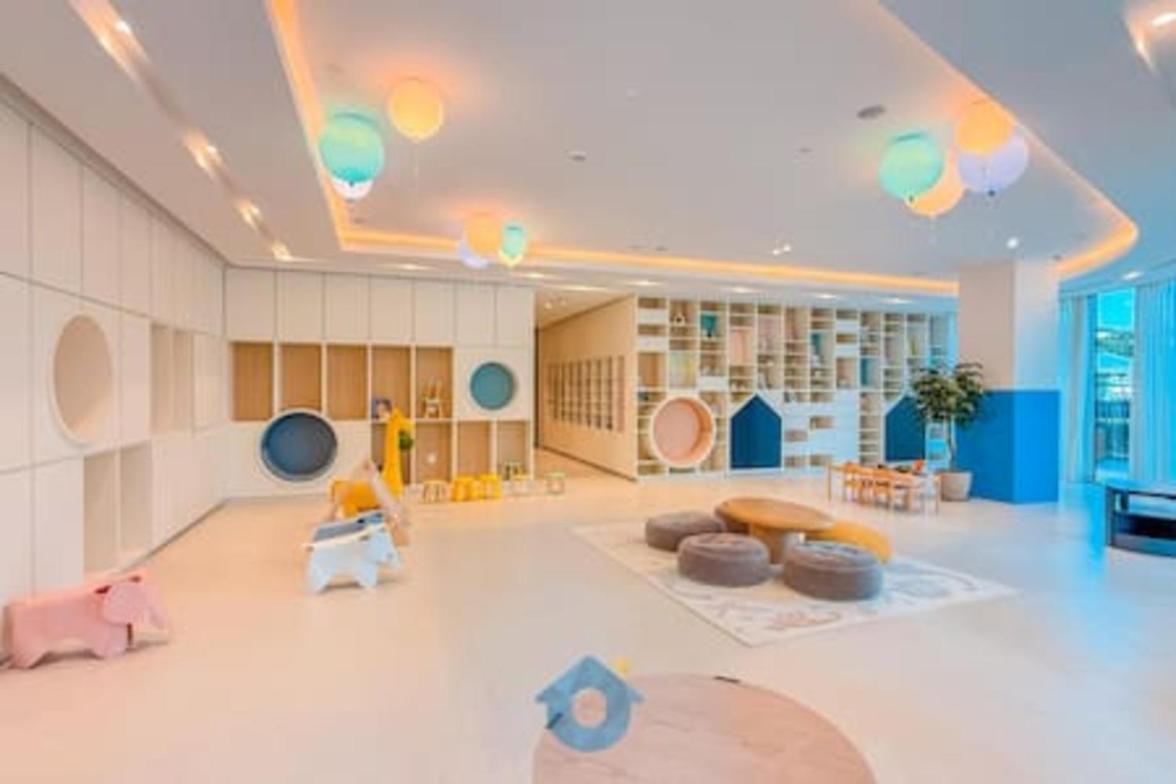 5605gr Classic Two Bedroom With Burj Khalifa View Apartment