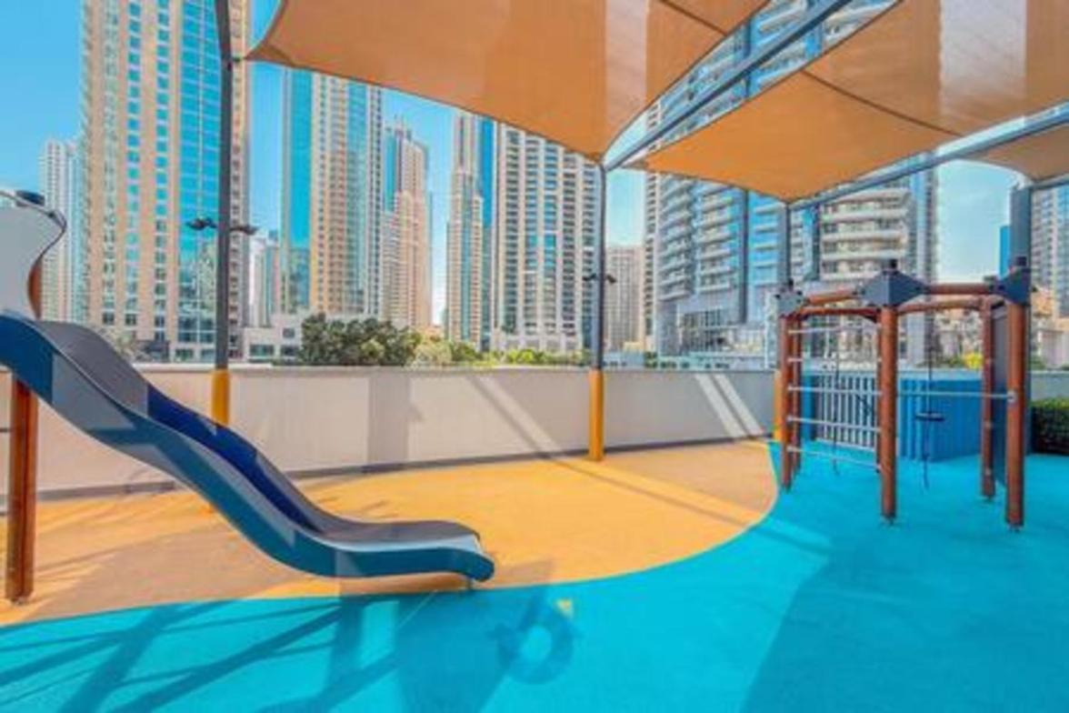 Apartment 5605gr Classic Two Bedroom With Burj Khalifa View *