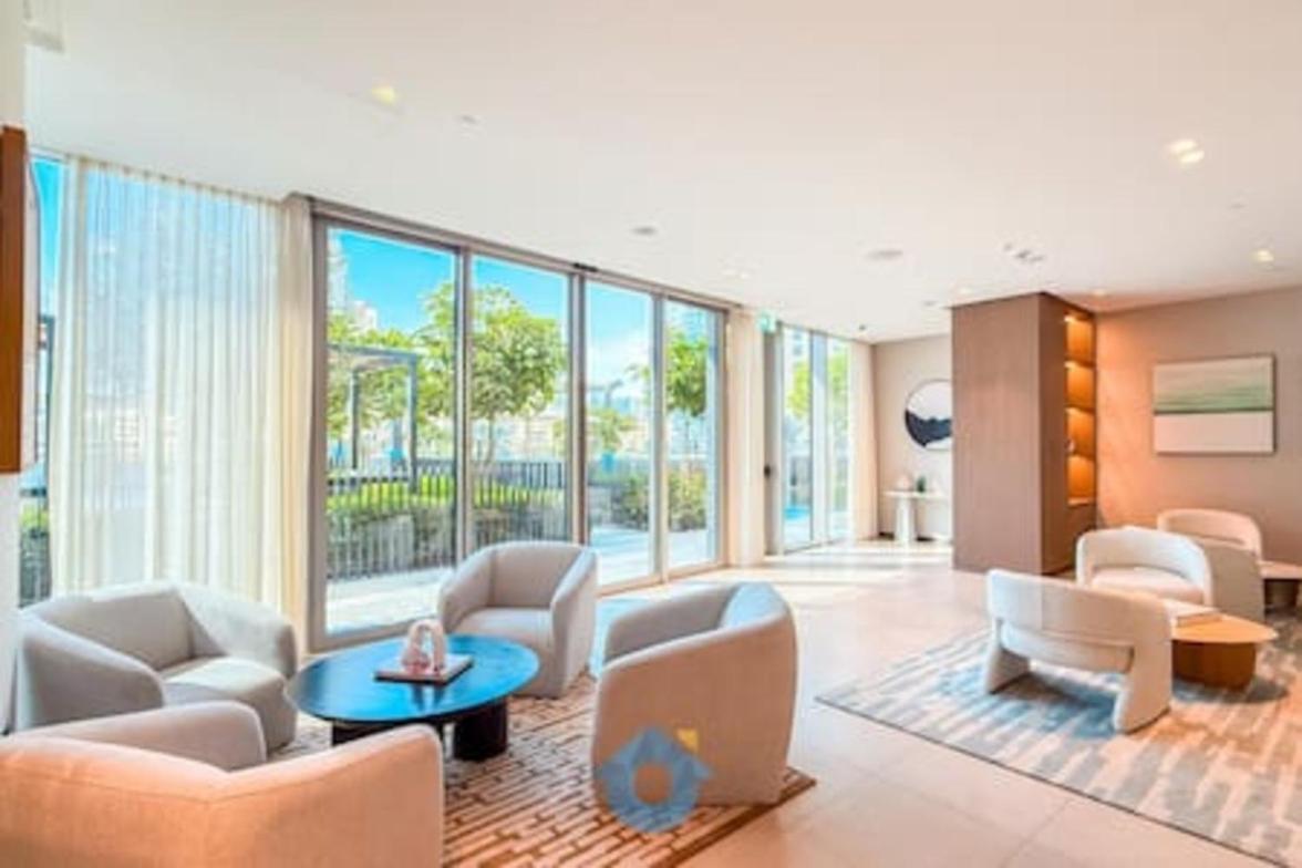 Apartment 5605gr Classic Two Bedroom With Burj Khalifa View Dubai