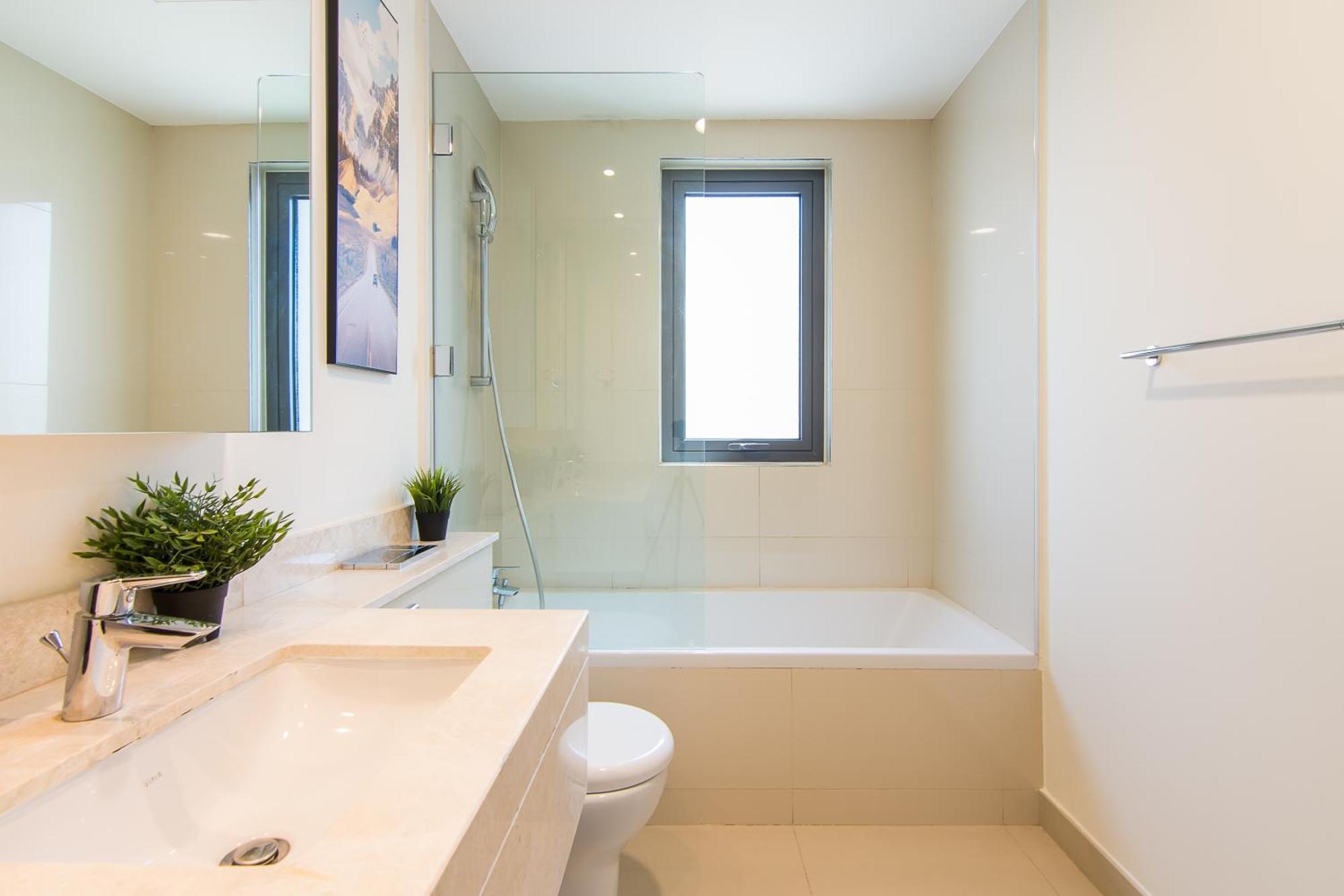Villa Elegant 4 Bedrooms Maid In The Heart Of Hills Dubai