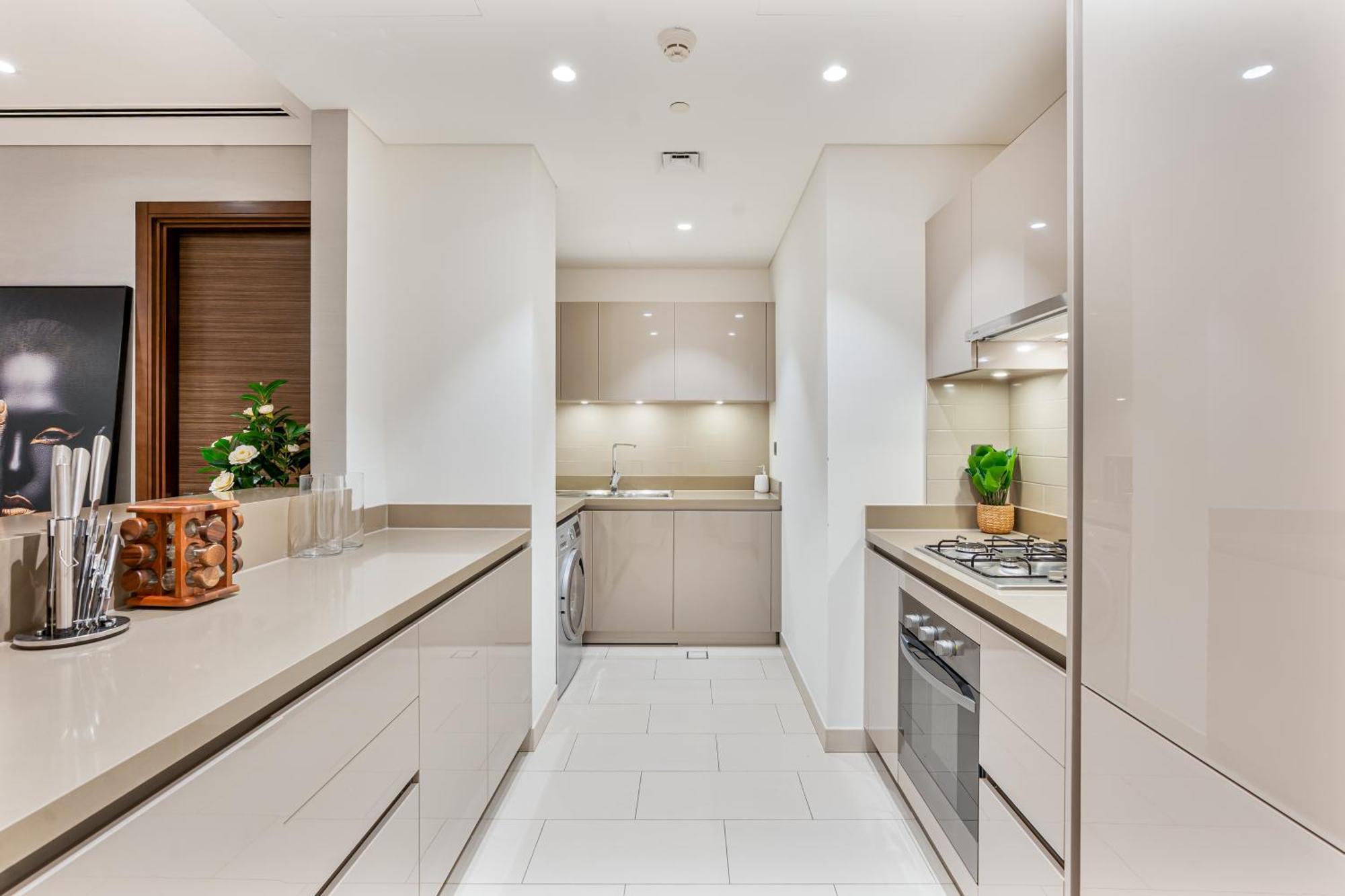 Luxury 2br With Stunning Amenities *
