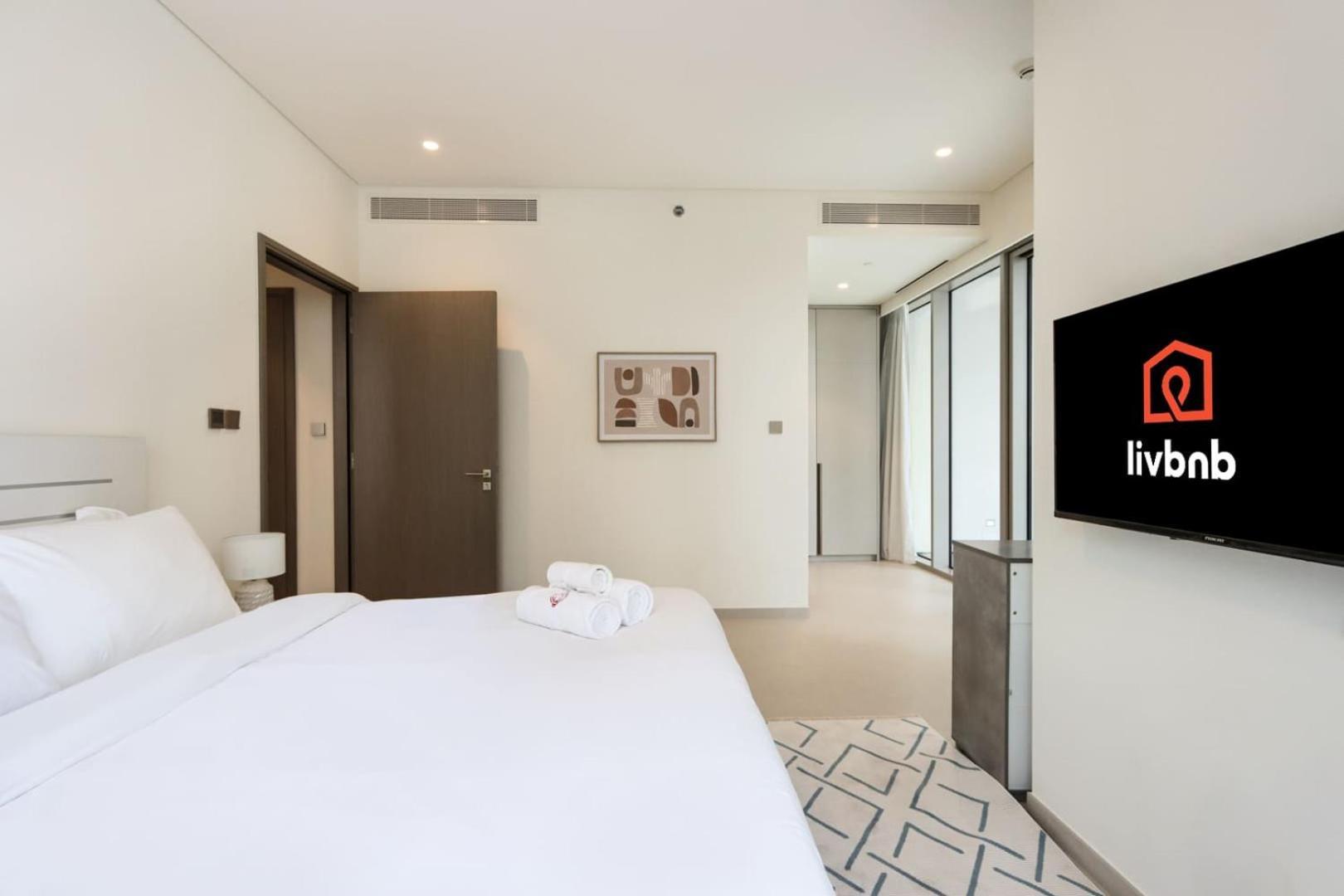 Apartment Livbnb-modern 2br With Partial Burj Khalifa View Dubai