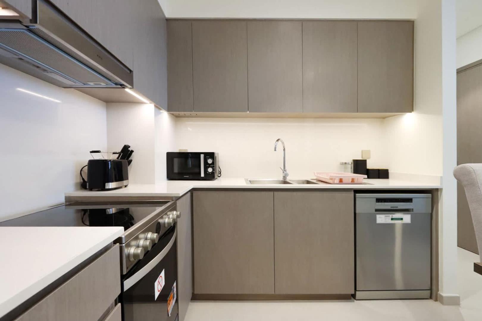Livbnb-modern 2br With Partial Burj Khalifa View Apartment Dubai