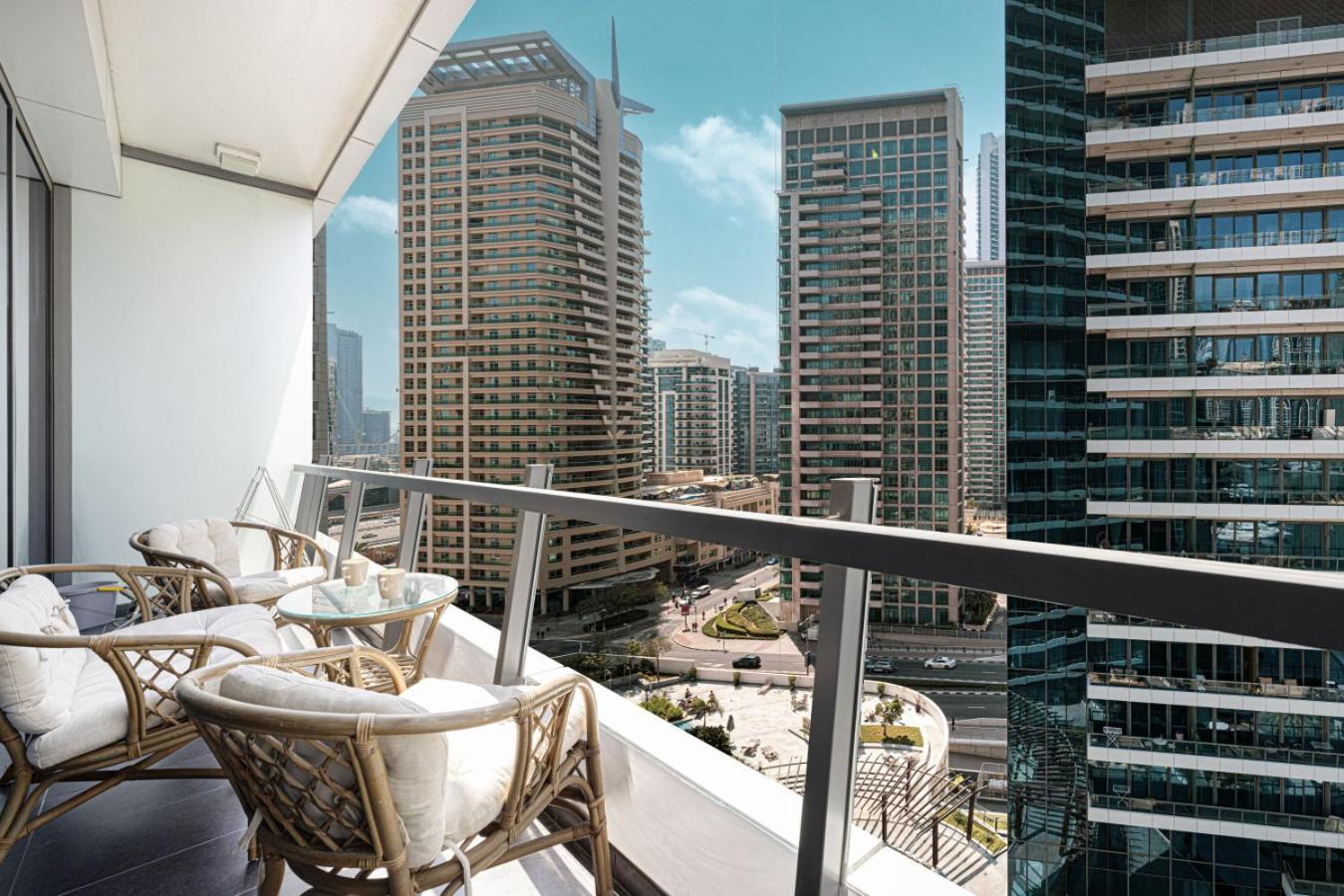 Apartment Waterfront Studio, Perfectly Located In Marina Dubai