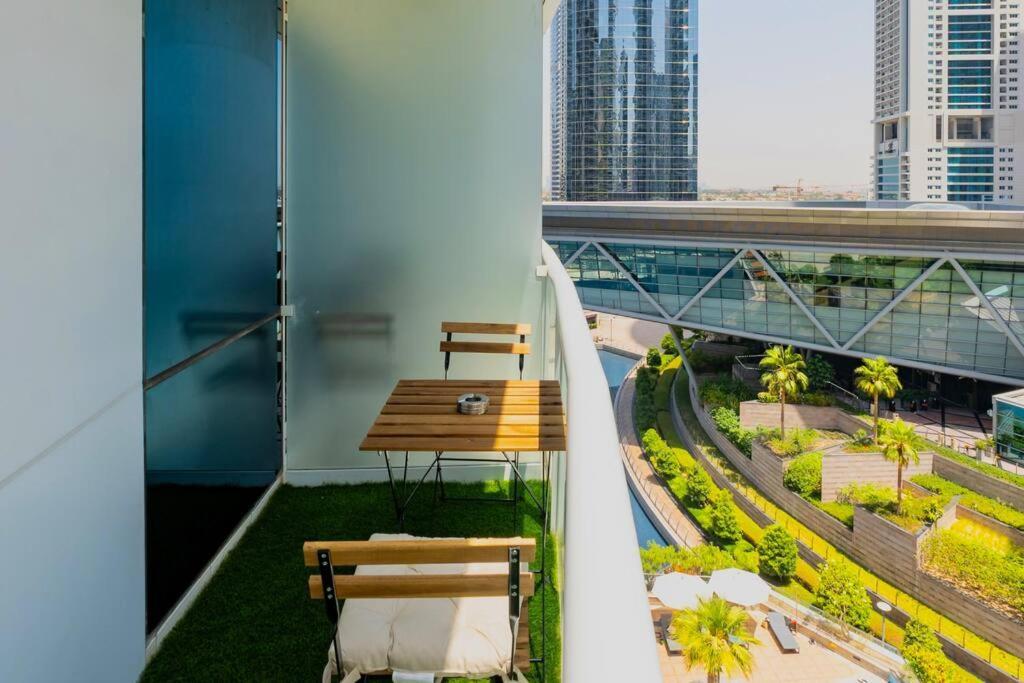Apartment Renovated Terrace Jlt Next To Metro! Dubai