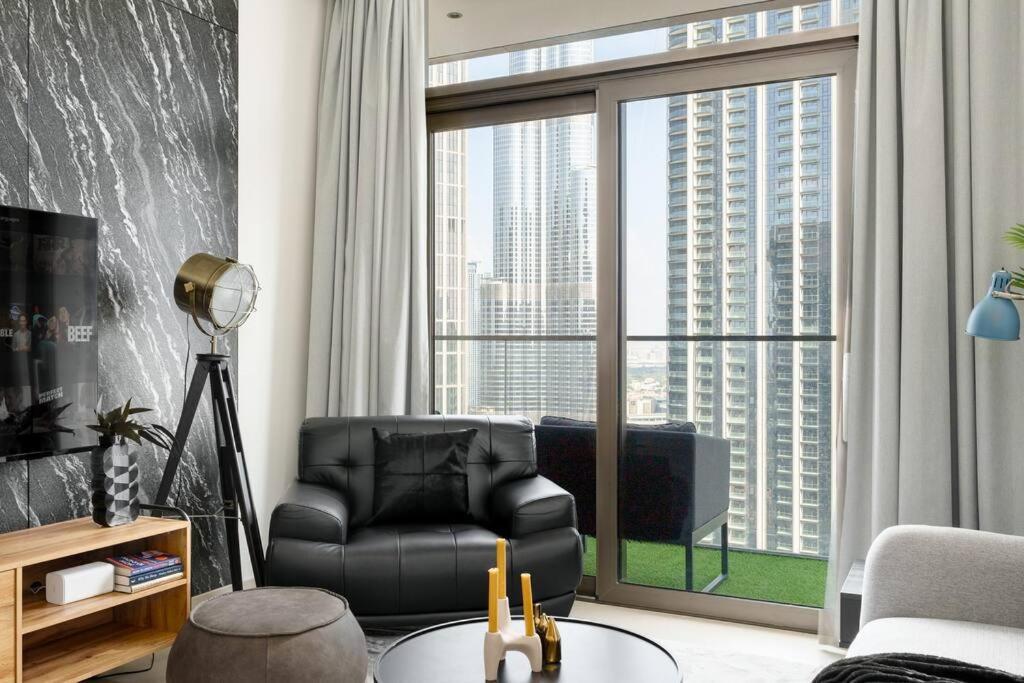 Jaw-dropping Full Burj Khalifa View From Balcony Apartment *