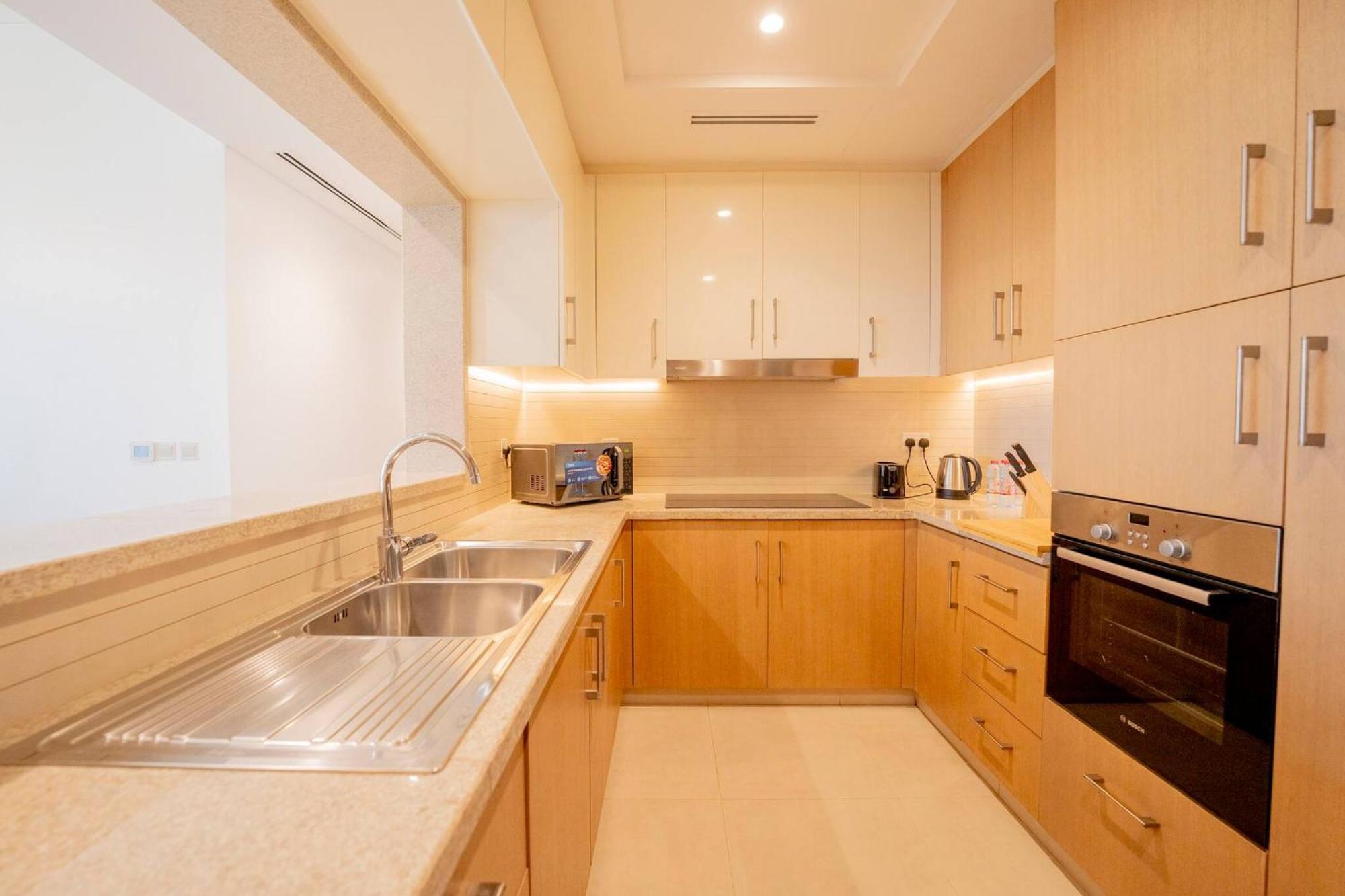 Lux Golf Views 3 Bedroom In Emirates Hills