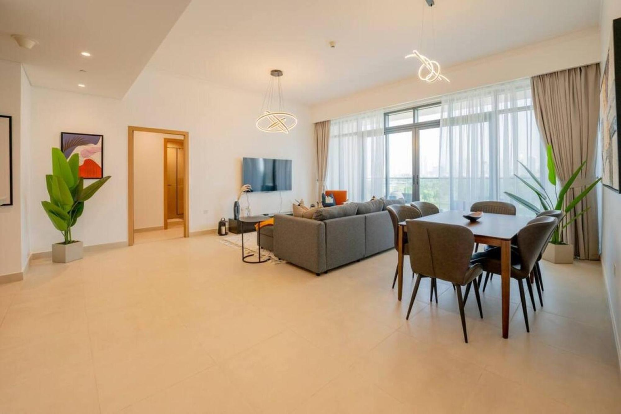 Apartment Lux Golf Views 3 Bedroom In Emirates Hills Dubai