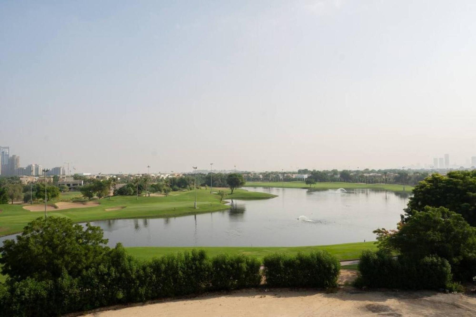 Lux Golf Views 3 Bedroom In Emirates Hills Dubai