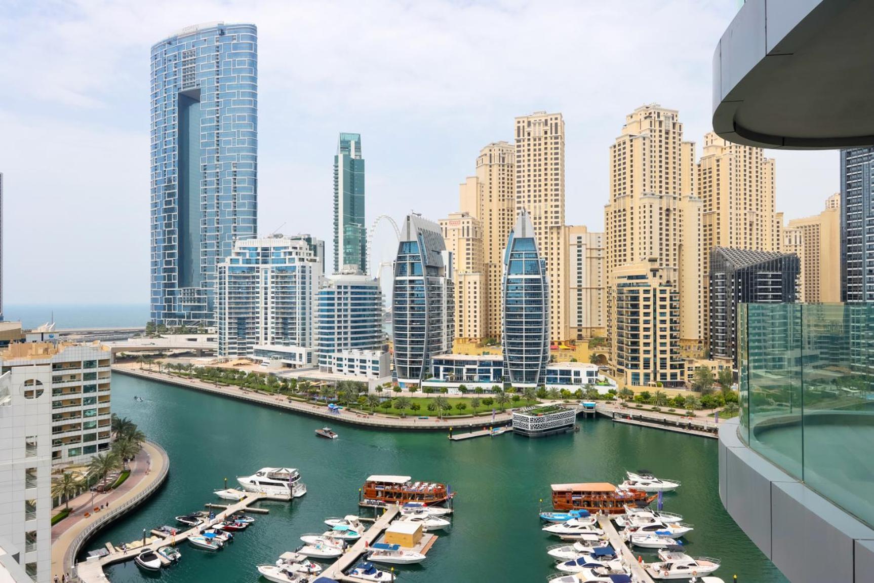Apartment Livbnb - Sea And Marina View, Steps To Marina Walk *
