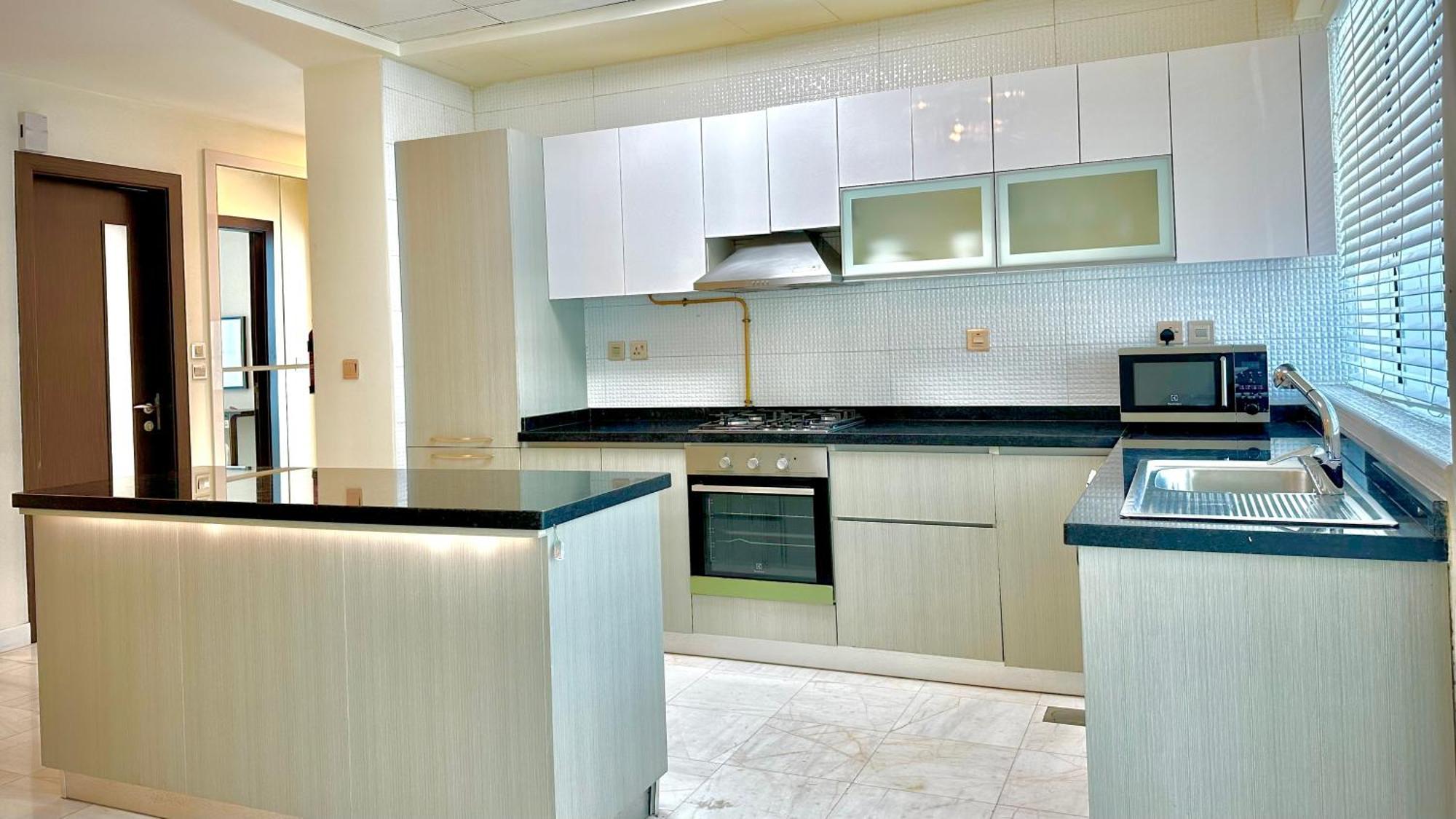 Charming 2br In The Heart Of Business Bay By Bhavan Apartment