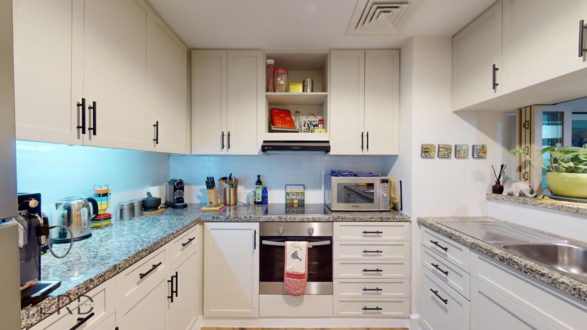 Apartment Private Garden Views Fully Furnished Dubai