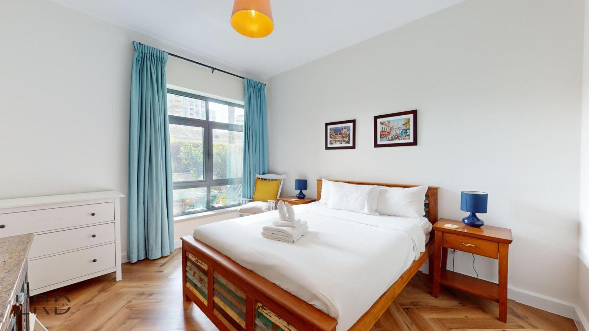 Private Garden Views Fully Furnished *