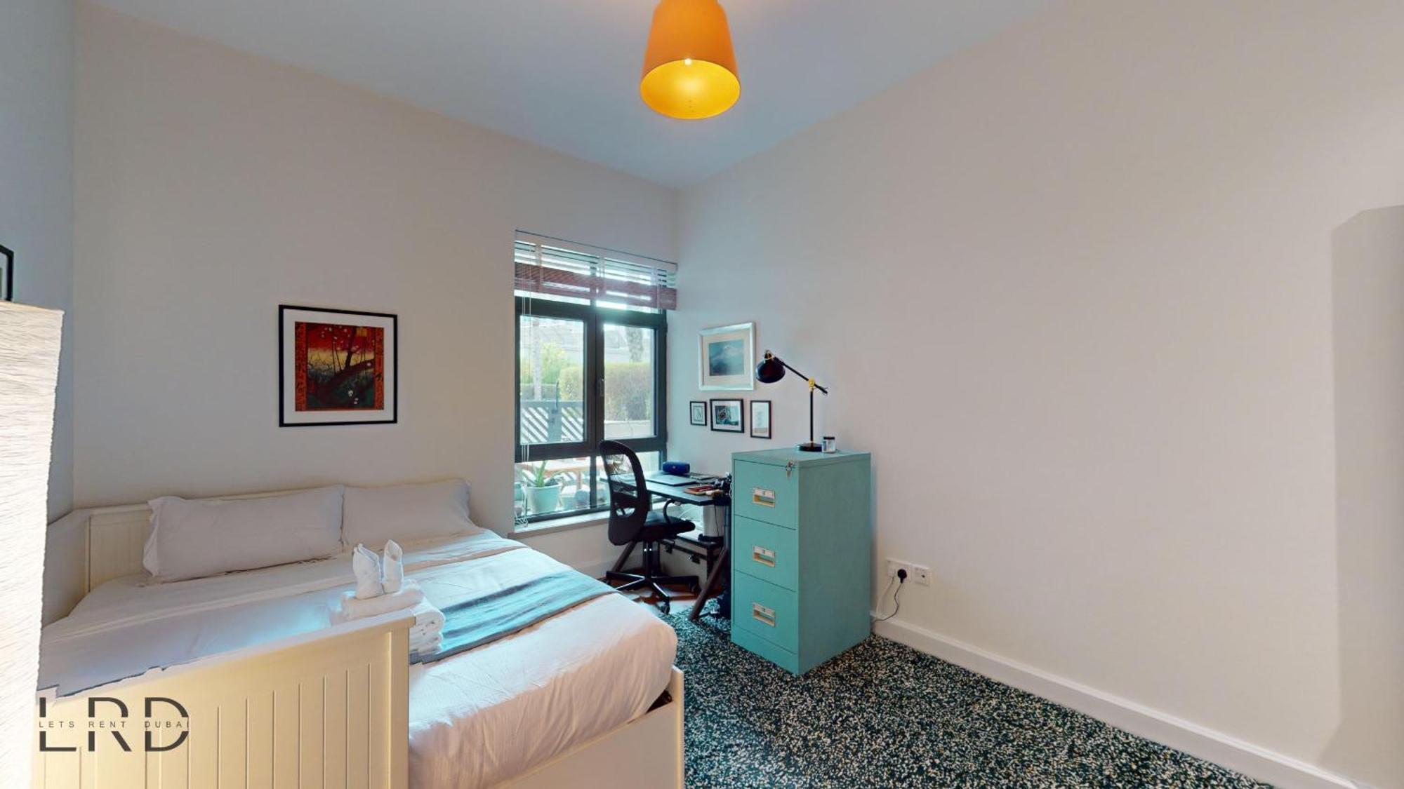 Apartment Private Garden Views Fully Furnished *