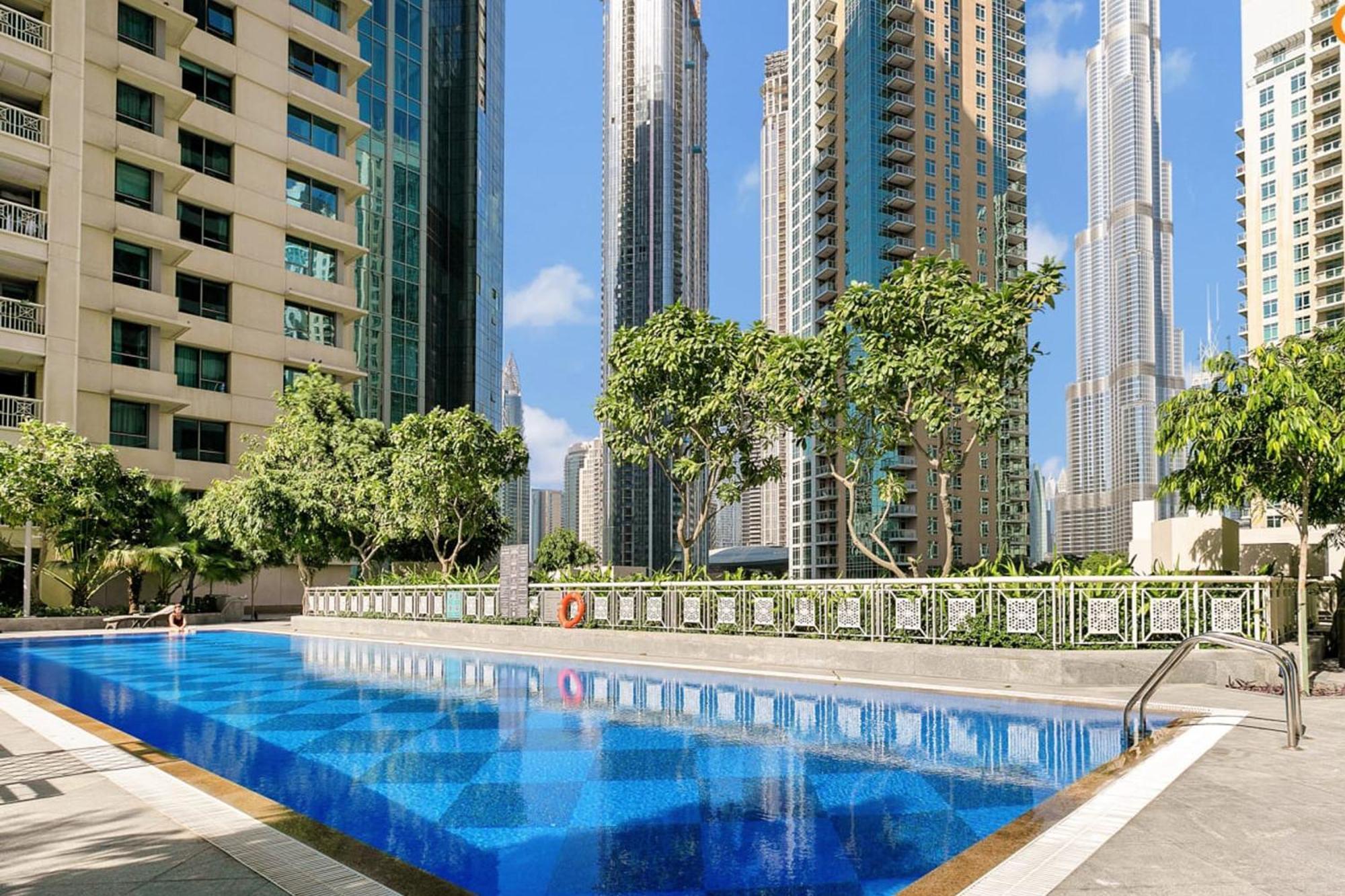Apartment Vserve - 1 Bedroom Spacious Majestic Burj Khalifa View Dubai
