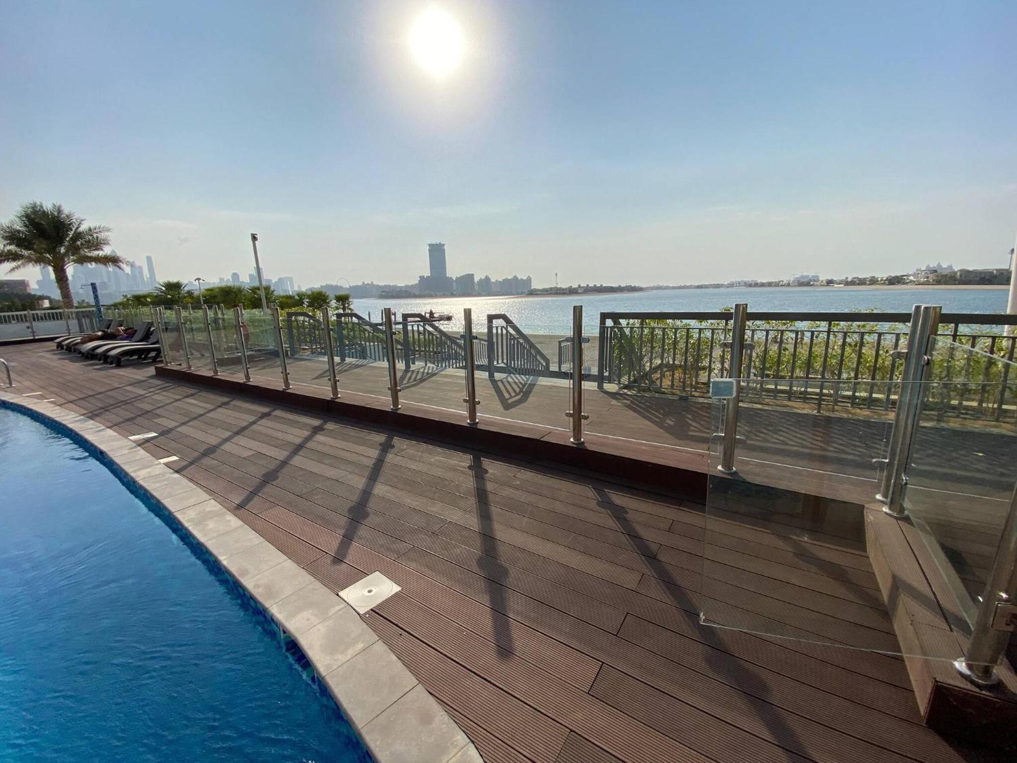Spacious In Palm Jumeriah With Access To Private Apartment
