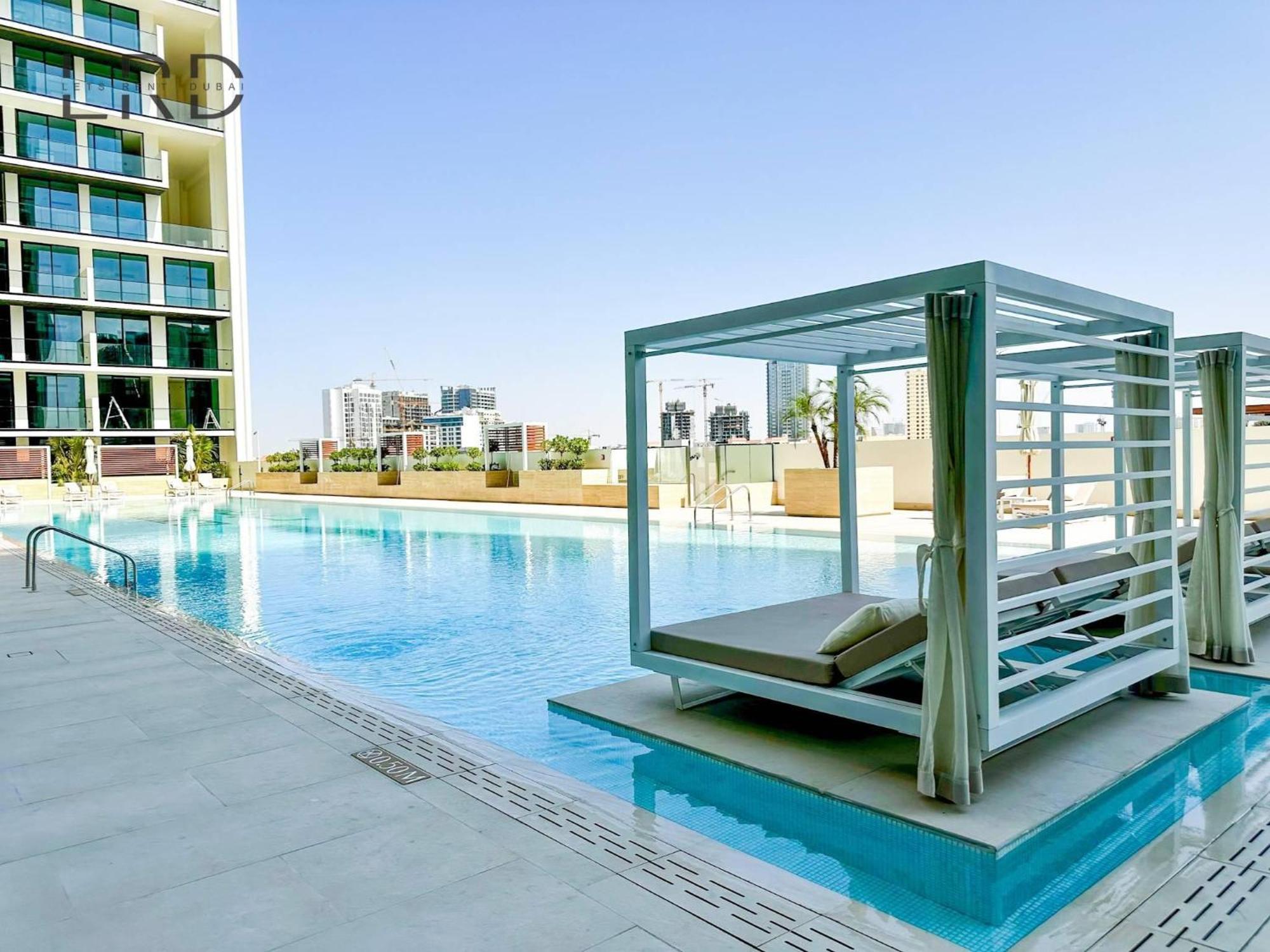 Brand New And Modern Smart 1br *