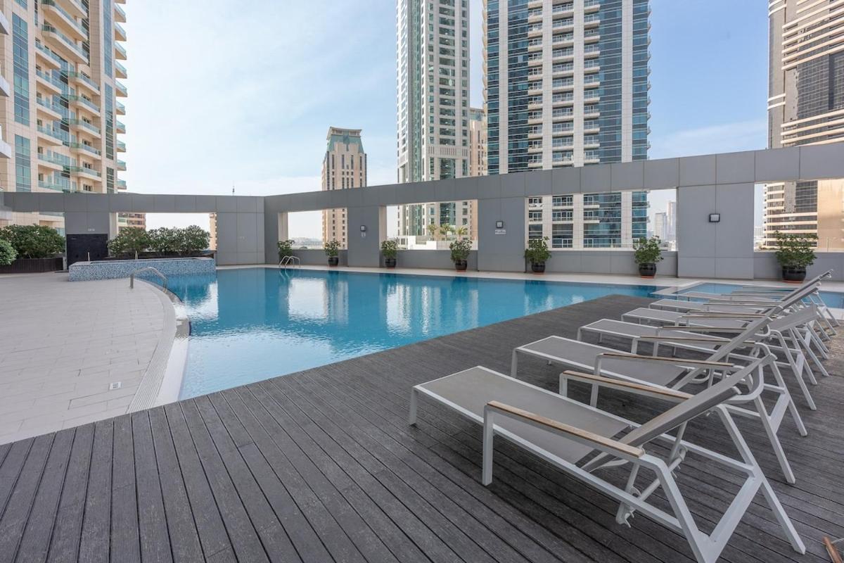 Apartment Opulent 3br With Modern Touches In Jbr *